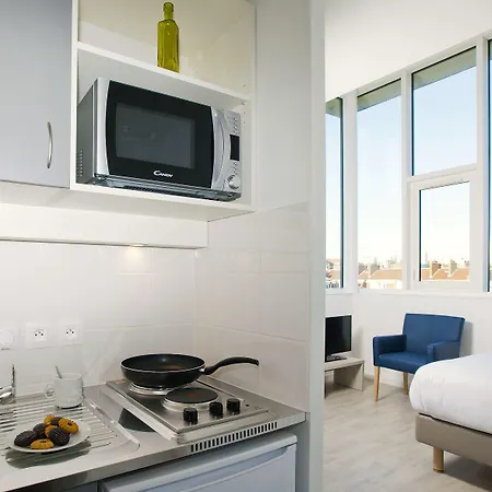 Sejours & Affaires Paris-Davout-3